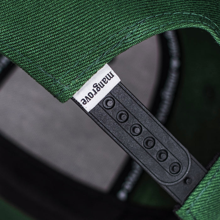 Classic Snapback (Hinterland Green)